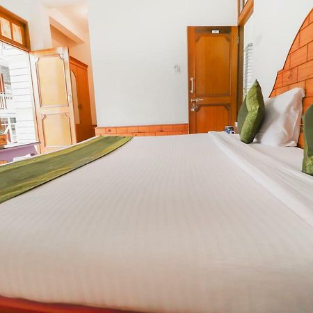 Aryavart Hotel Manāli Eksteriør bilde