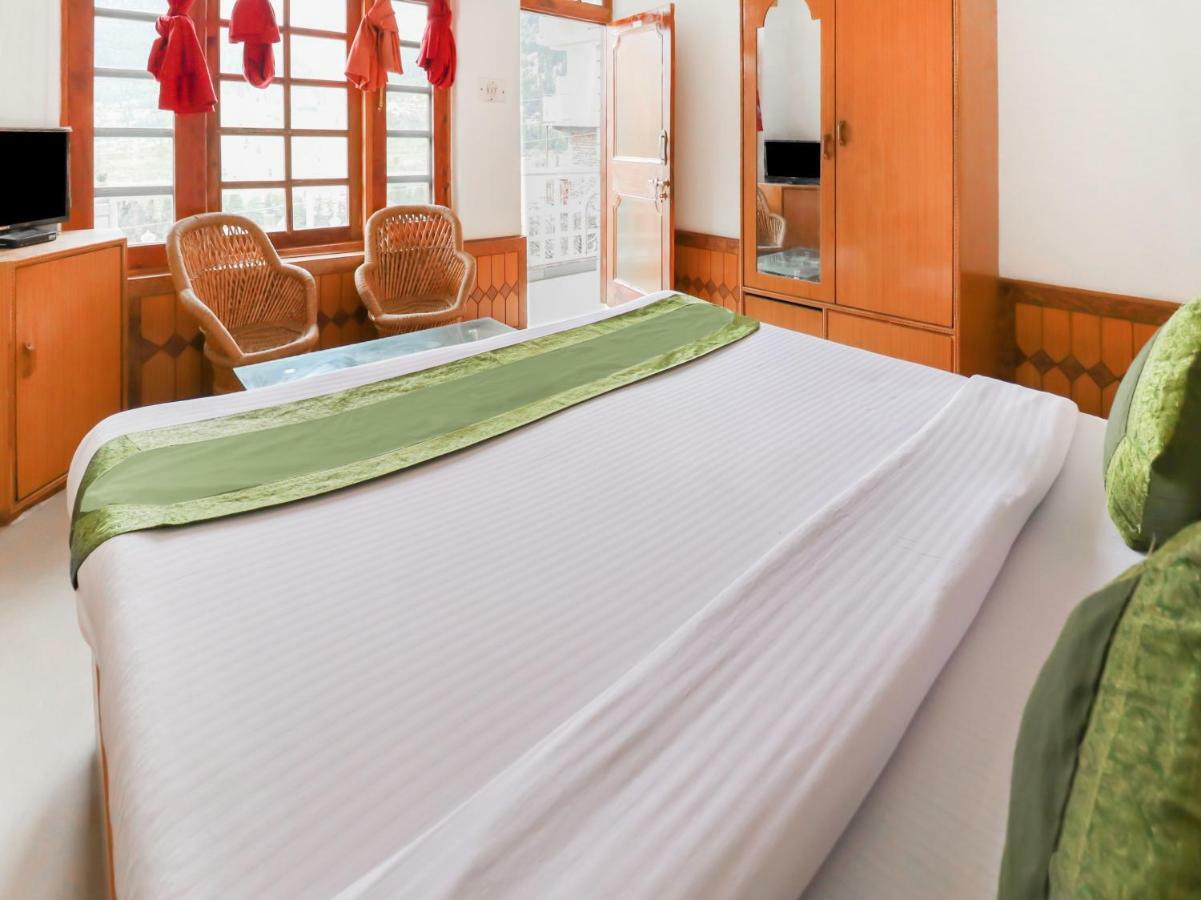 Aryavart Hotel Manāli Eksteriør bilde